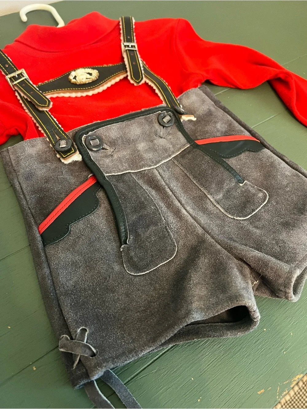 Lederhosen German Child Shorts Authentic VTG Suede Leather German 6 Golimbeck